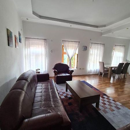 Stan Mostar-Mostovi Esterno foto